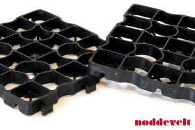 3-drop-n-go-eco-30-raster-kunststof-kiezel-split-grind-platen-matten-rooster-weg-oprit-zwarte-noddevelt-img_1503