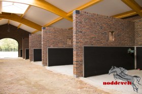 rubbermatten-paardensportcentrum-dekienehoef-img_2407