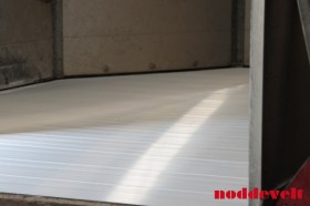 vervangen-houten-vloer-bodem-door-aluminium-paardentrailer-noddevelt-img_1192